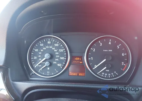 2006 BMW 325I z USA, uszkodzony, nr VIN WBAVB13536KX51200